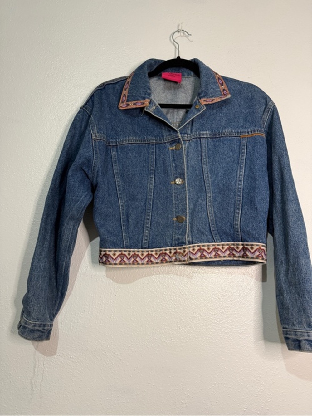 Carol’s Denim Embroidered Trim Blue Denim Jacket - 100% cotton. Vintage. Sz S.